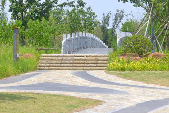 成都驛馬河公園碧峰橋