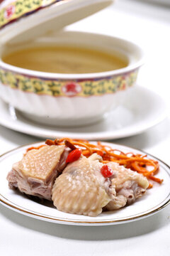 蟲(chóng)草雞湯