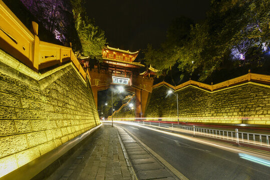 鳳凰古城南華門夜景