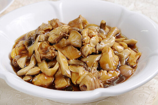 鮮菌燜雞