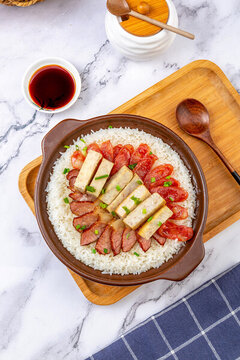 香芋臘味煲仔飯