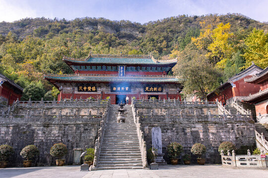 湖北十堰武當(dāng)山