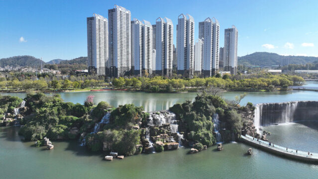 昆明盤龍區(qū)城市瀑布公園航拍