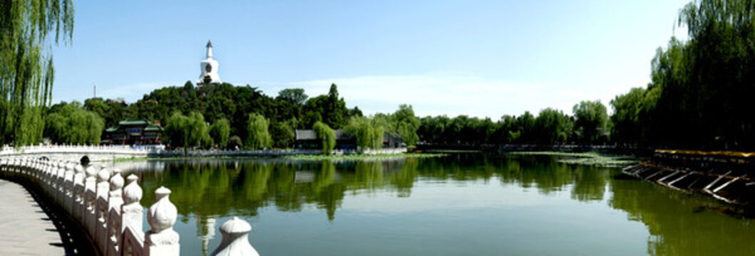 北海公園白塔