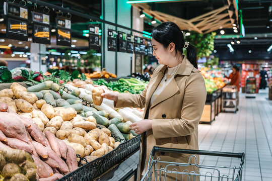 超市有机新鲜蔬菜的健康生活