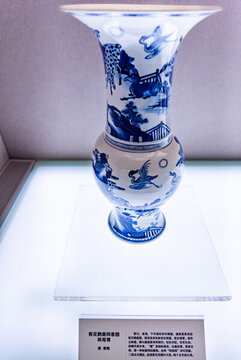 清康熙青花鶴鹿同春圖鳳尾尊
