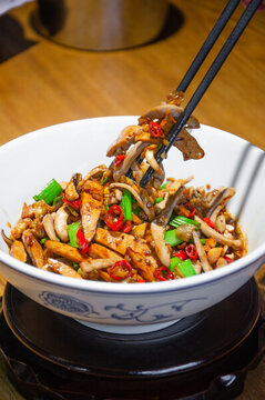 香干炒魷魚(yú)