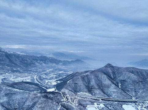 太行山雪霧