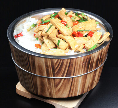 香干木桶飯