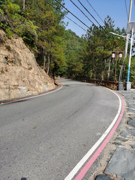 公路山路彎路柏油路山路十八彎