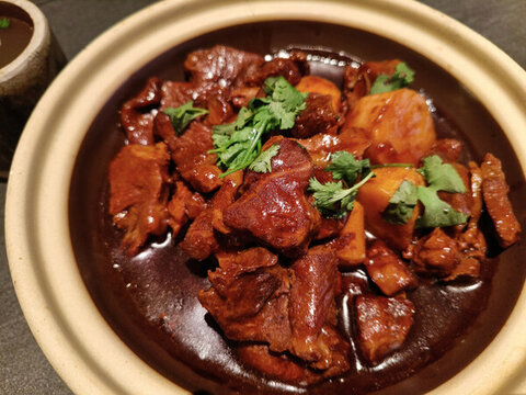 砂鍋叉燒肉淮山藥
