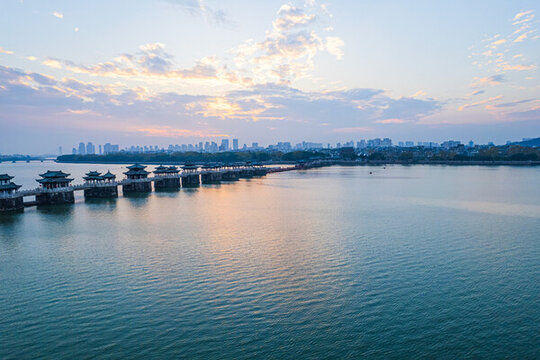 廣濟(jì)橋