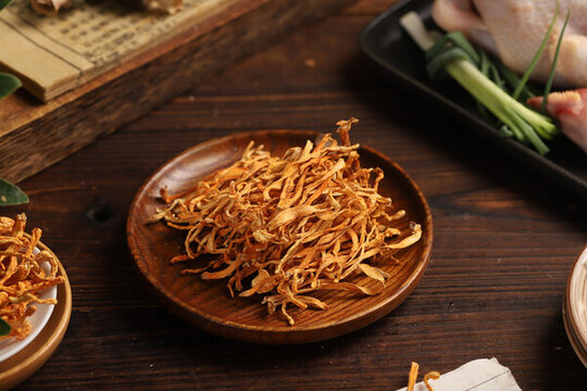 蟲(chóng)草花干貨