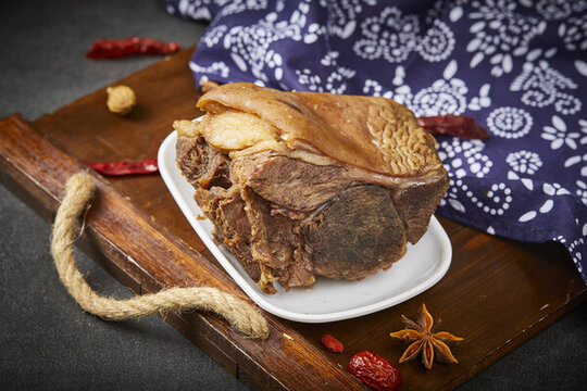 鹵肉