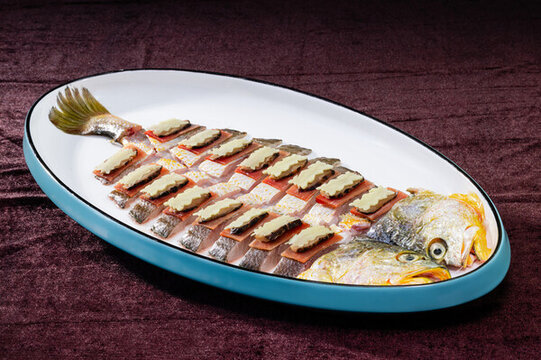 麒麟蒸大黃魚