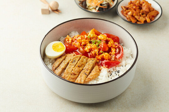 豬排番茄雞蛋飯