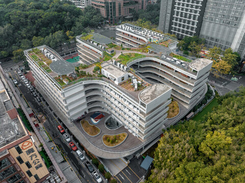 深圳景龍小學(xué)