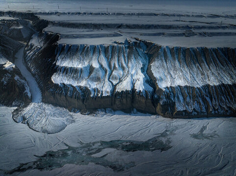 新疆克拉瑪依獨山子大峽谷雪景