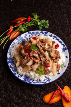 孜然牛肉蓋飯