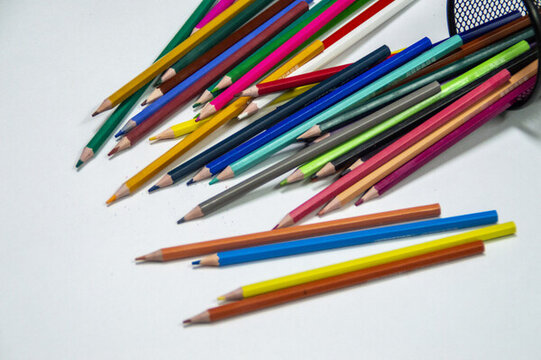 彩筆文具用品
