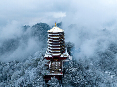 青城山老君閣古建筑冬季雪景