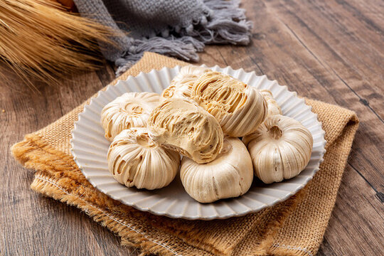 傳統(tǒng)名點春節(jié)祭灶糖瓜黏