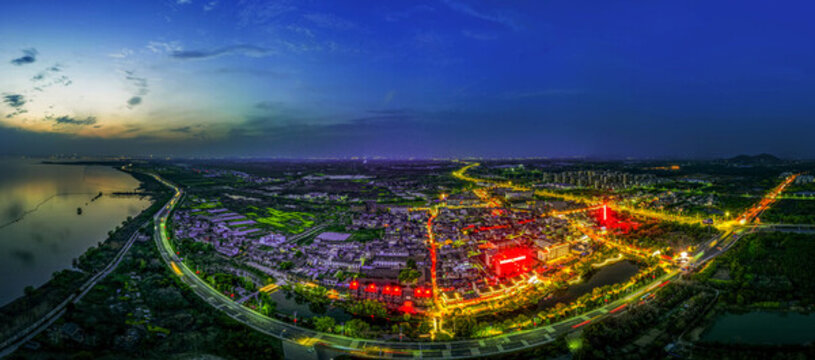 長臨河古鎮(zhèn)夜景