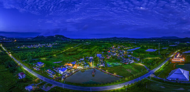 美麗鄉(xiāng)村黃張村夜景