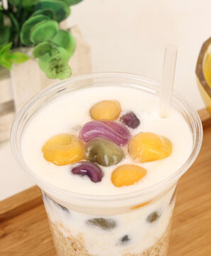 自制飲品燕麥杯小圓子