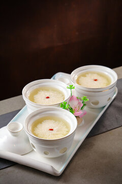 菊花豆腐湯