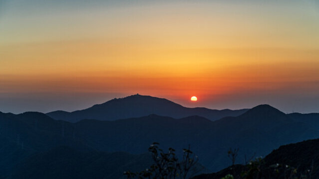 九峰山