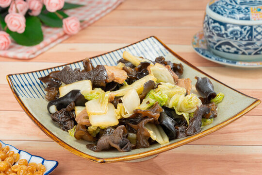 木耳大白菜炒肉片