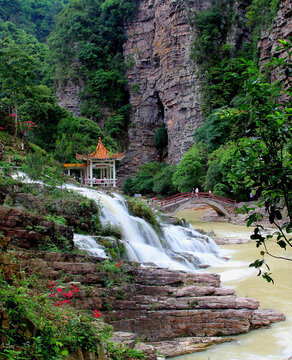廣東肇慶封開千層峰