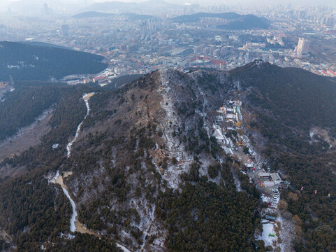 濟(jì)南千佛山公園