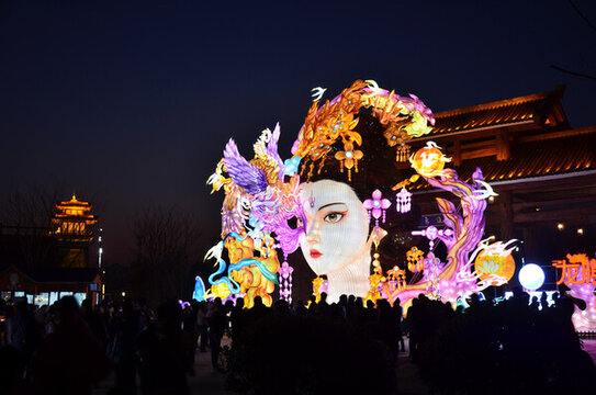 龍運(yùn)城燈展
