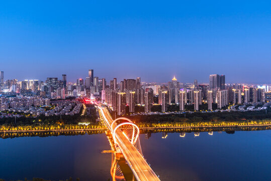 航拍中國遼寧沈陽渾河三好橋夜景