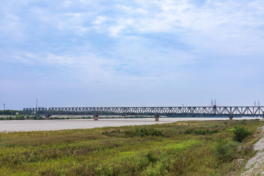 山東濟南新津浦鐵路黃河大橋