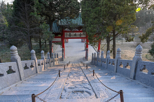 中國開封禹王臺(tái)古吹臺(tái)景區(qū)建筑