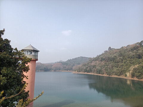 白塔湖風(fēng)景