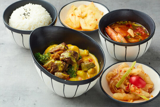 泰式咖喱牛腩飯?zhí)撞? style=