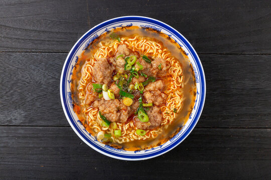 驢肉丸子湯面