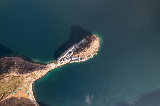 航拍瀘沽湖里格半島