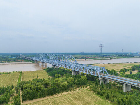 山东济南京沪高铁黄河铁路桥航拍