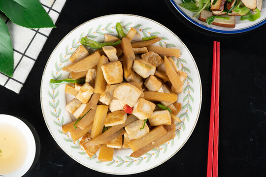 醬燉豆腐土豆條