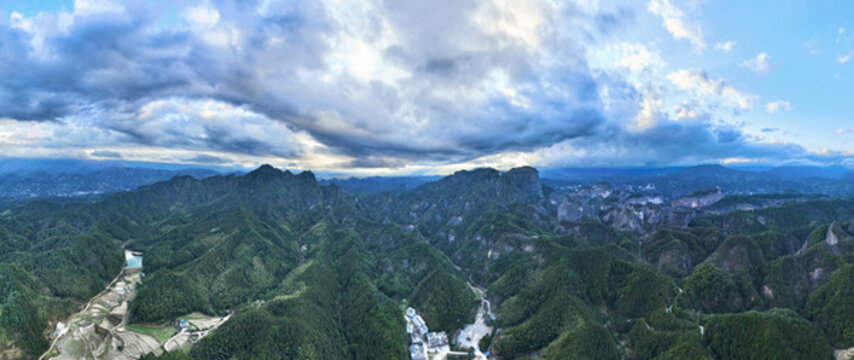 湖南崀山風(fēng)光全景