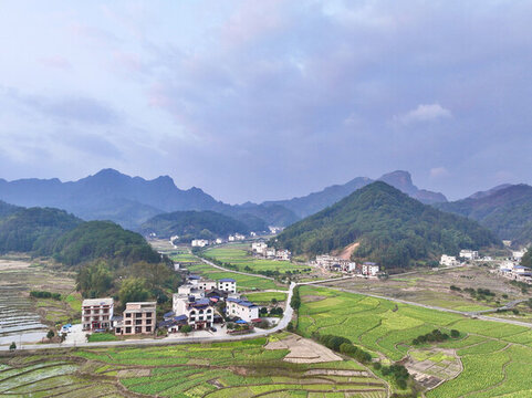 八角寨山村風(fēng)光