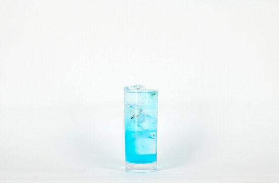 藍(lán)色氣泡水