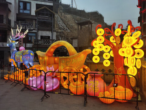 發(fā)財(cái)樹(shù)燈展