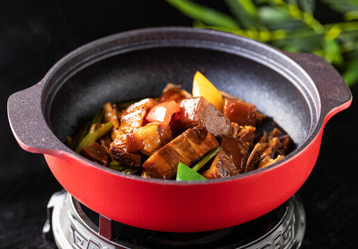 廣寧筍干燜燒肉