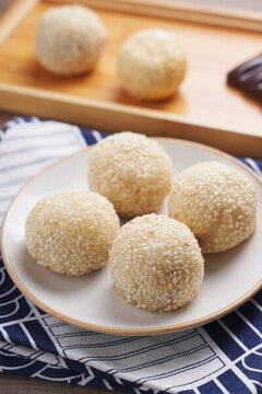 麻團(tuán)麻圓